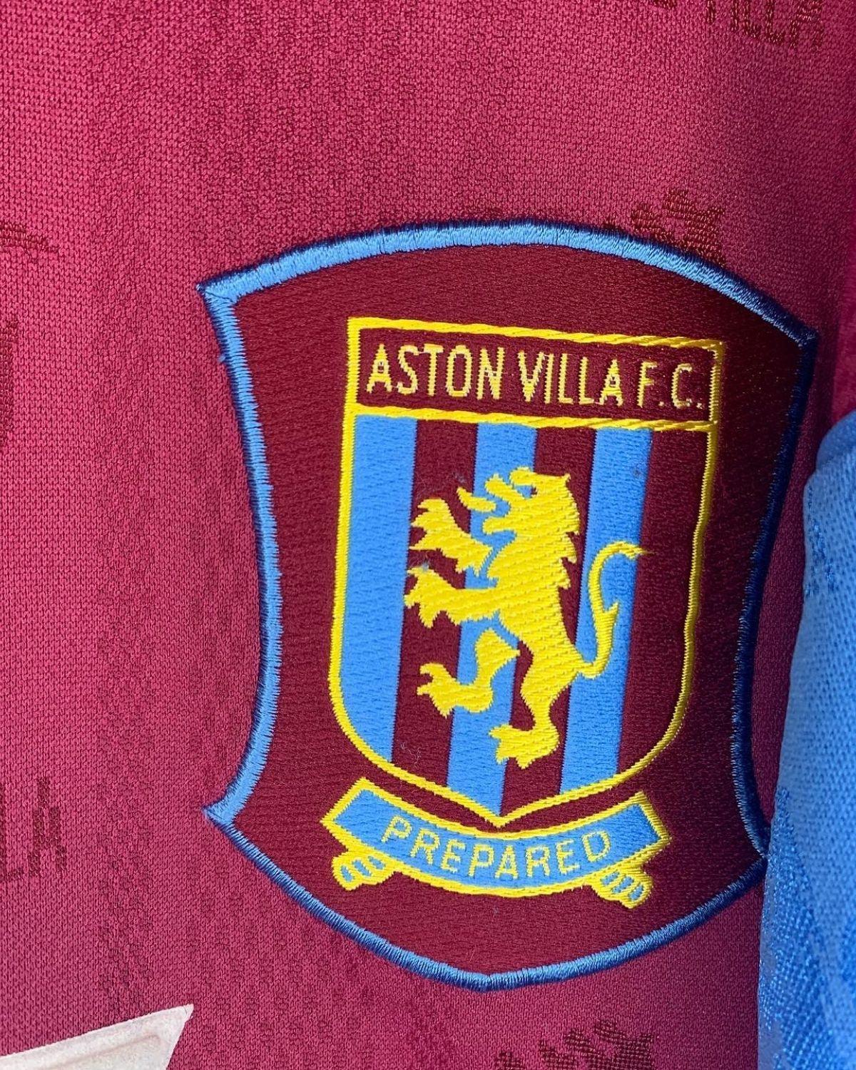 YORKE DWIGHT 1995-96 (Ast)